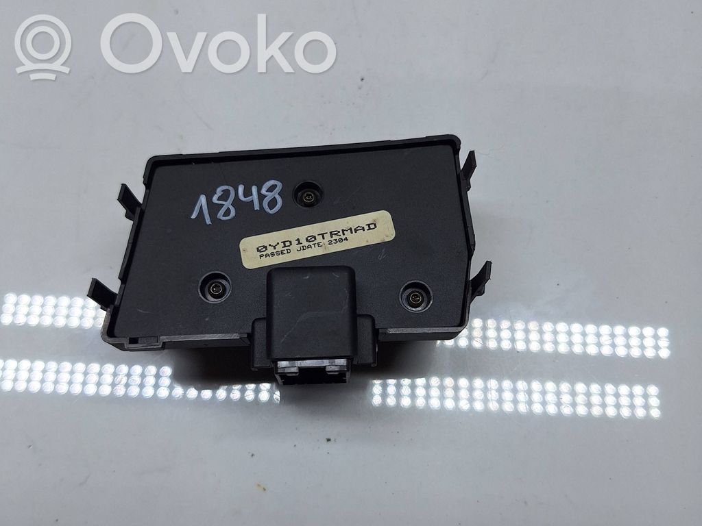 Seat control switch   0YD10TRMAD