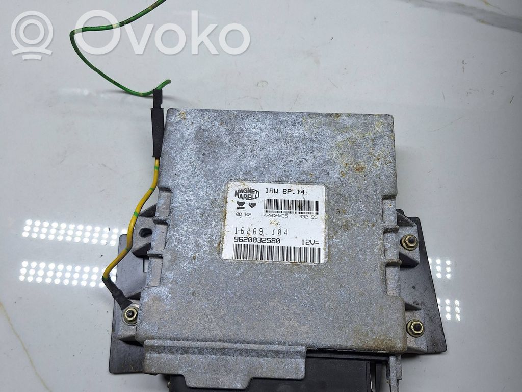 Peugeot 406 Engine control unit/module 