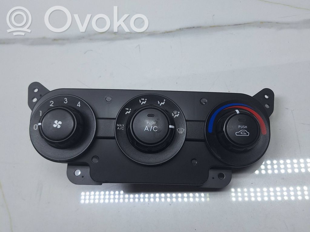 KIA Cerato Climate control unit 