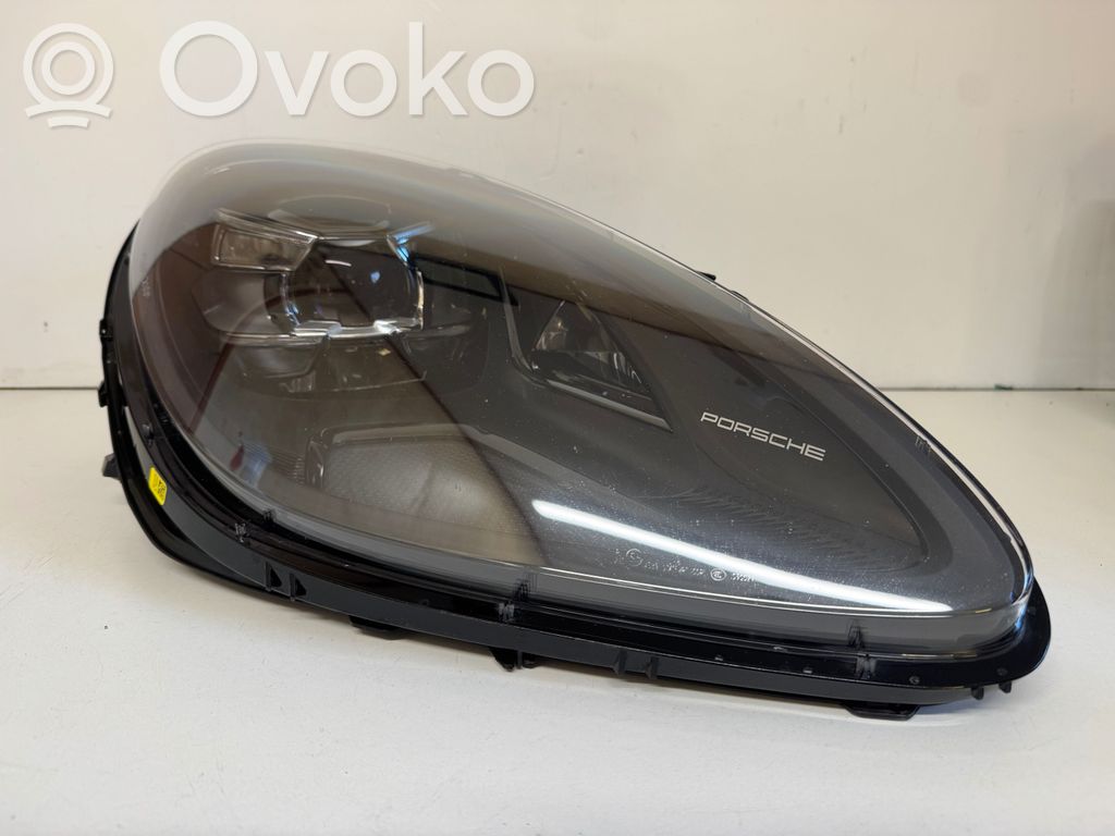 Porsche Macan (95B) Lampa przednia 