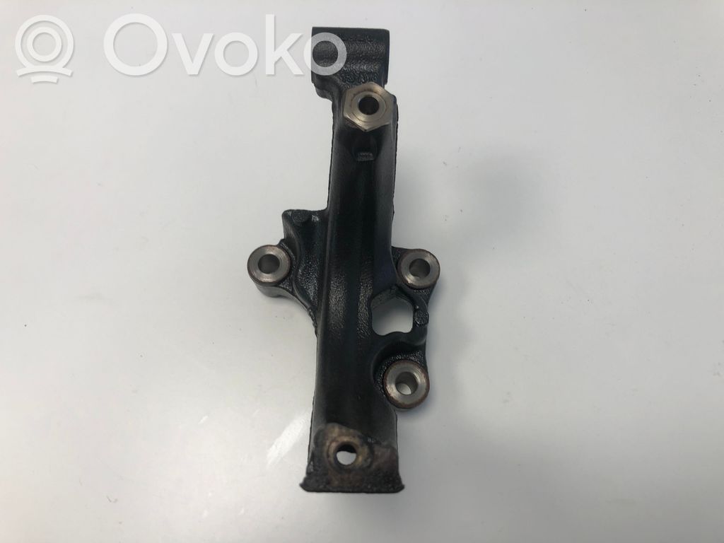 Volkswagen Tiguan Other engine bay part 