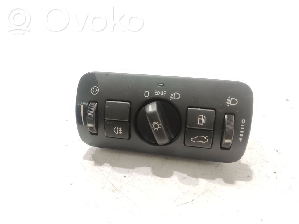 Volvo XC60 Light switch 