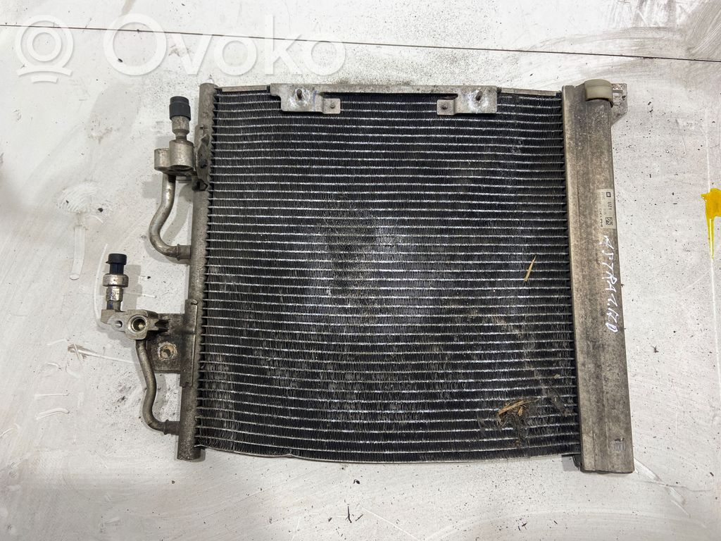 Opel Astra H Skraplacz / Chłodnica klimatyzacji 