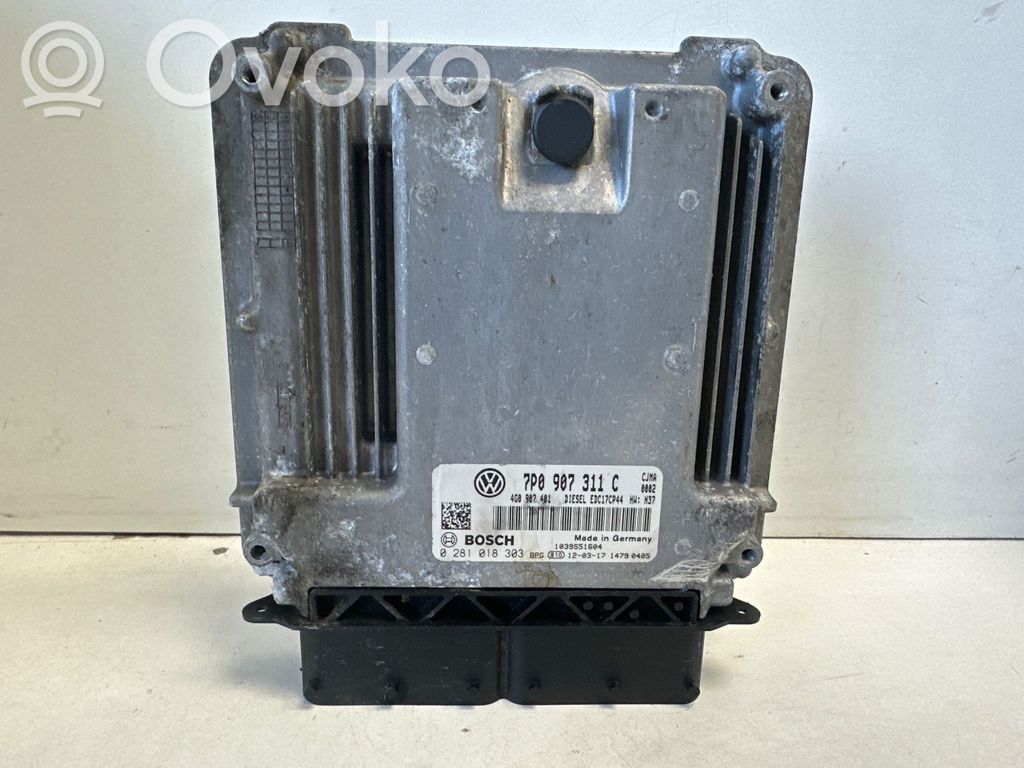 Volkswagen Touareg II Engine control unit/module 
