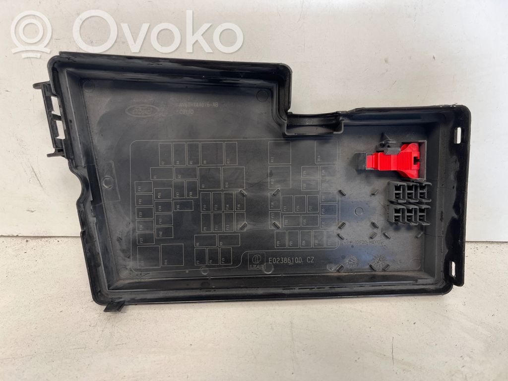 Ford Kuga II Pokrywa skrzynki bezpieczników 