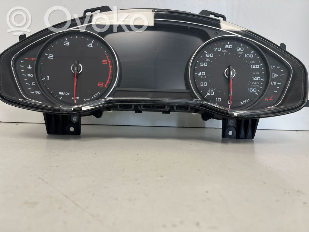 Audi A5 Speedometer (instrument cluster) 