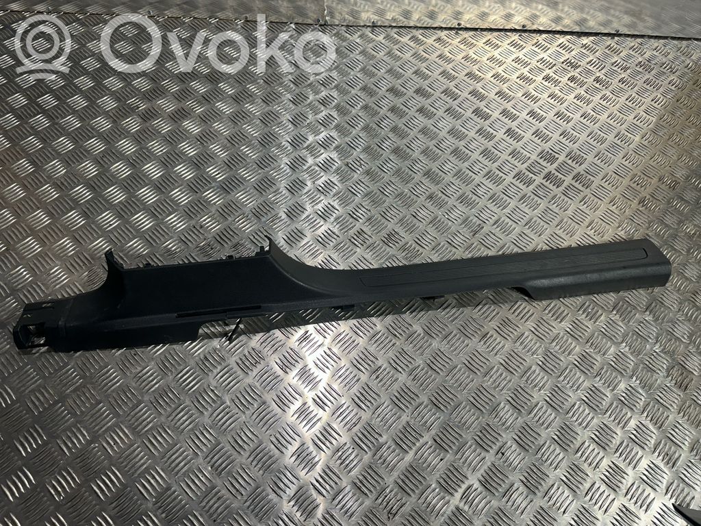 Volkswagen Tiguan Capac prag față 
