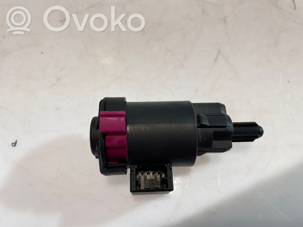 Brake pedal sensor switch   4F0945459B