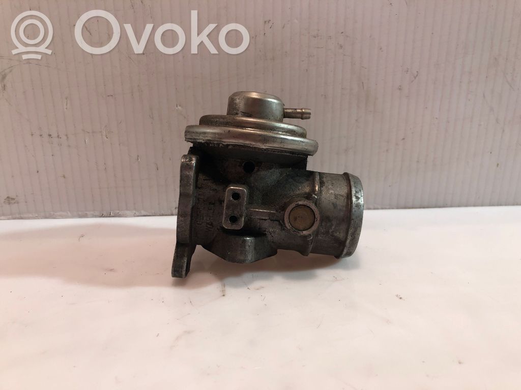 Volkswagen PASSAT B5 Válvula EGR 