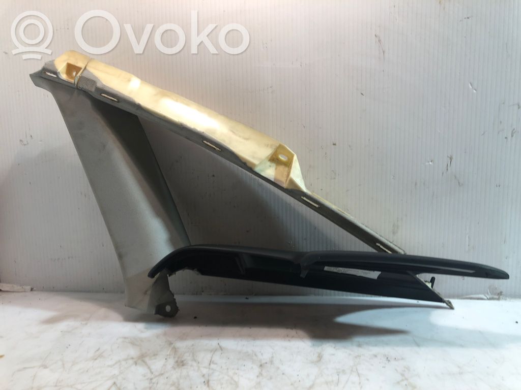 Osłona słupka szyby przedniej / A   4F5867288