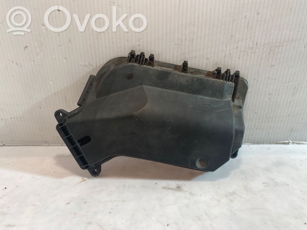 Audi A4 S4 B8 8K Pokrywa skrzynki bezpieczników 