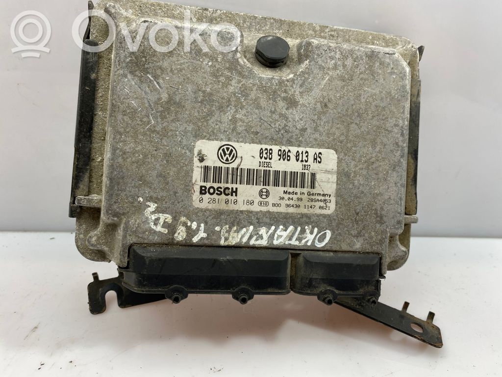 Skoda Octavia Mk2 (1Z) Sterownik / Moduł ECU 