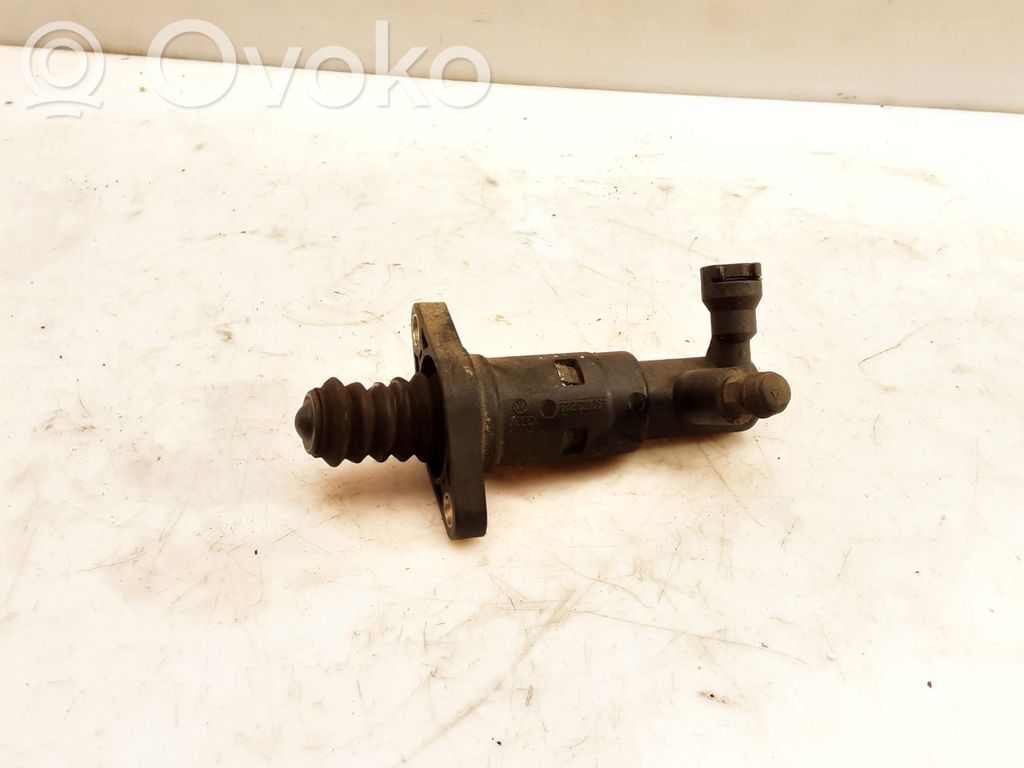 Volkswagen Touran I Cilindro de embrague hidráulico 