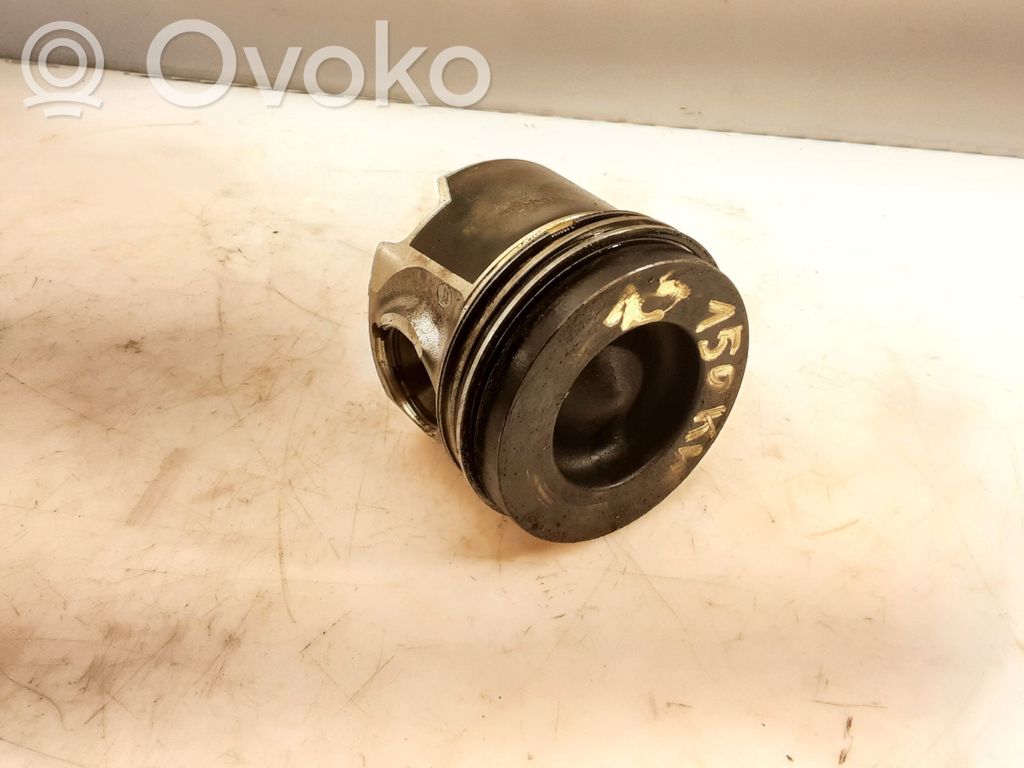 Pistón   83L110