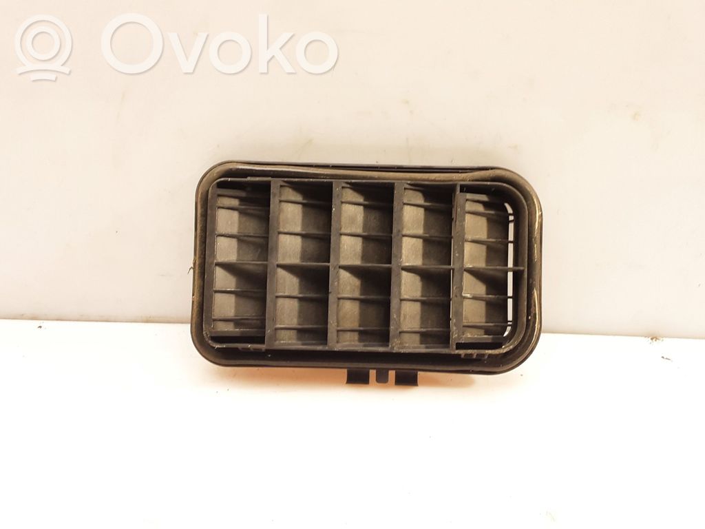 Audi A8 S8 D3 4E Ventilācijas režģis 