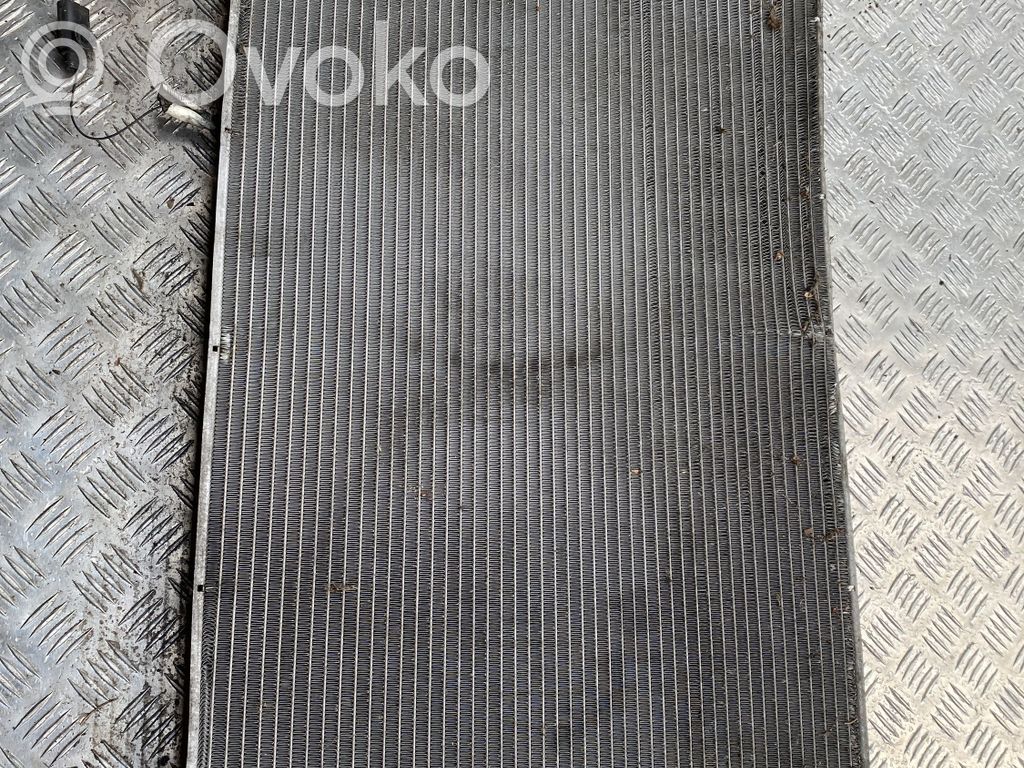 Audi A8 S8 D3 4E Coolant radiator 