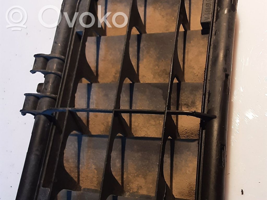 Audi A8 S8 D3 4E Ventilācijas režģis 