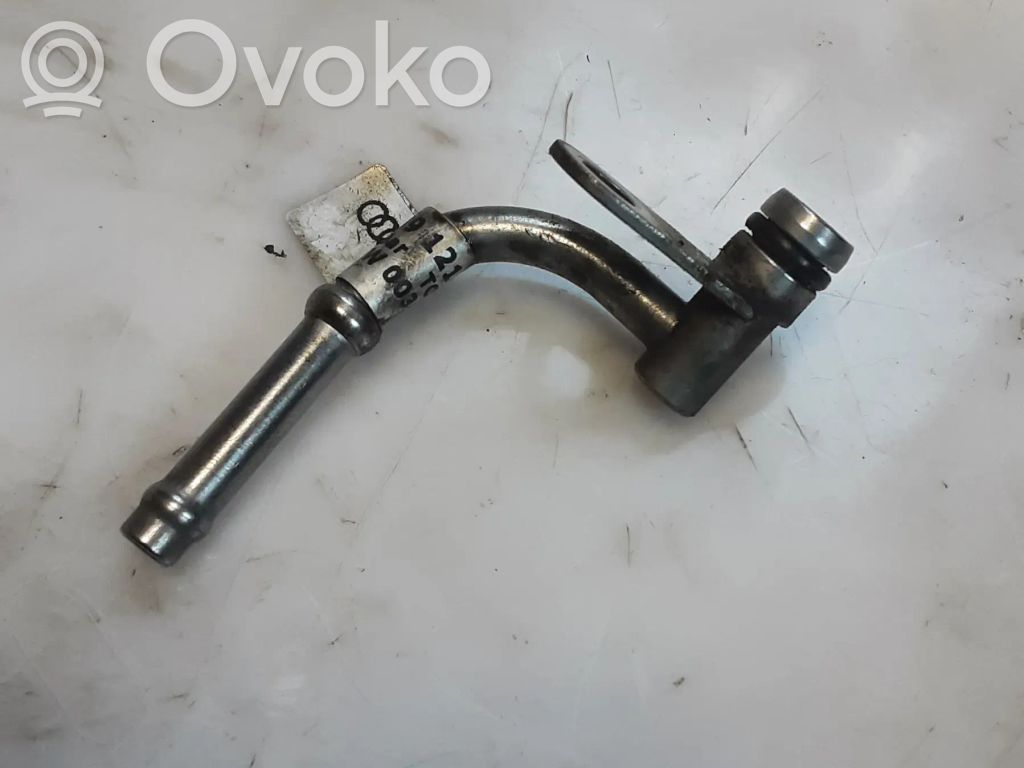 Audi Q7 4M other engine part 