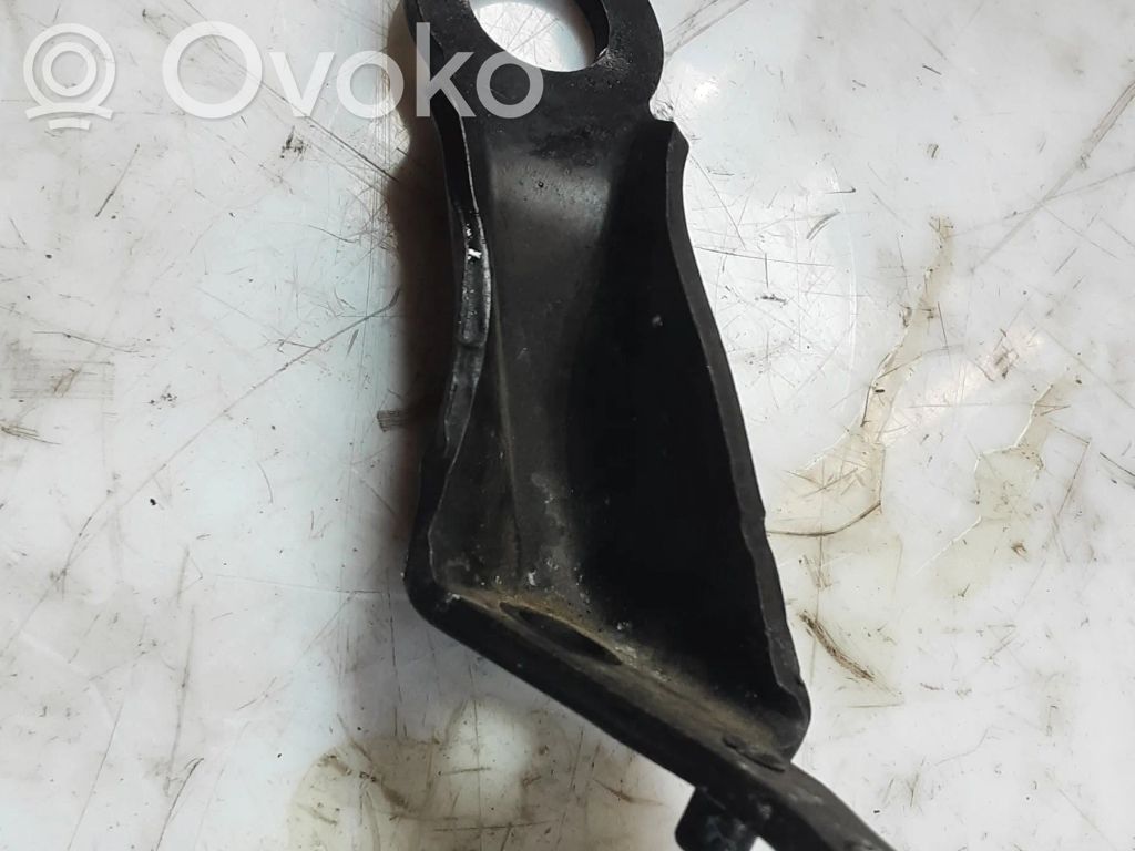 other engine part   059103075D