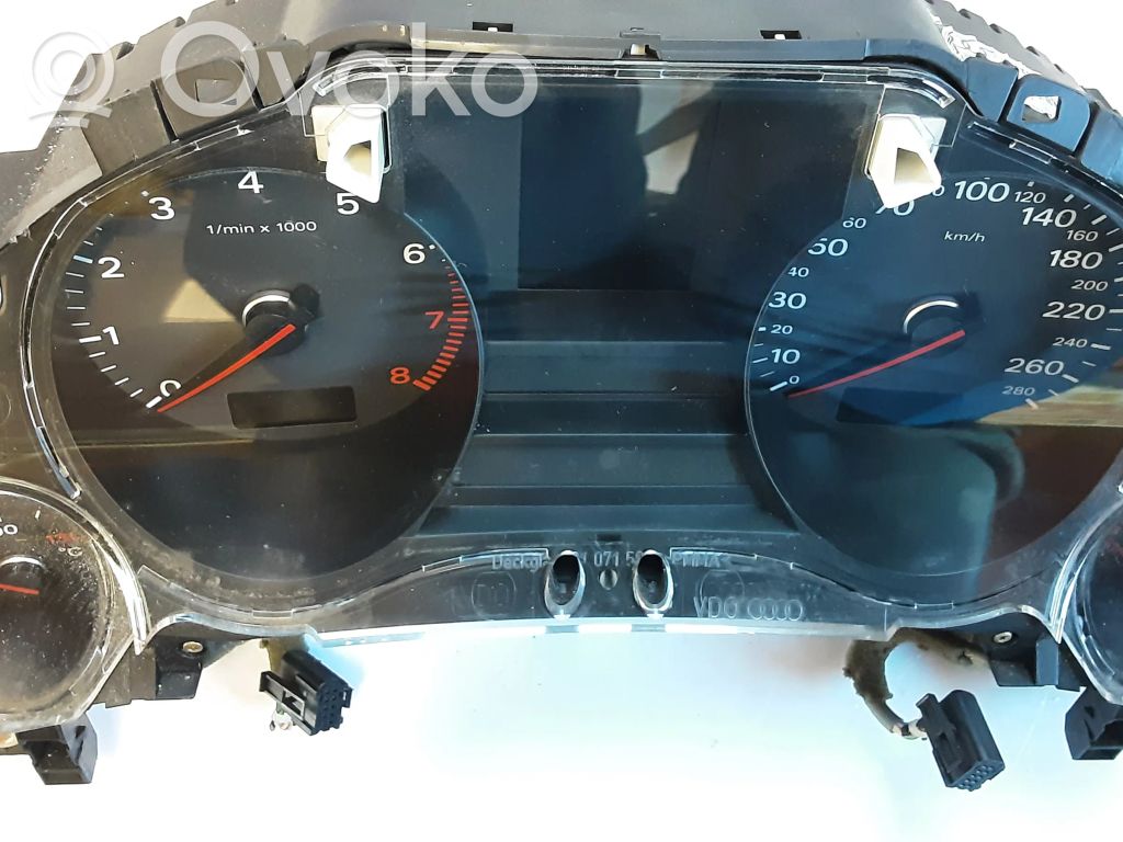 Audi A8 S8 D3 4E Speedometer (instrument cluster) 