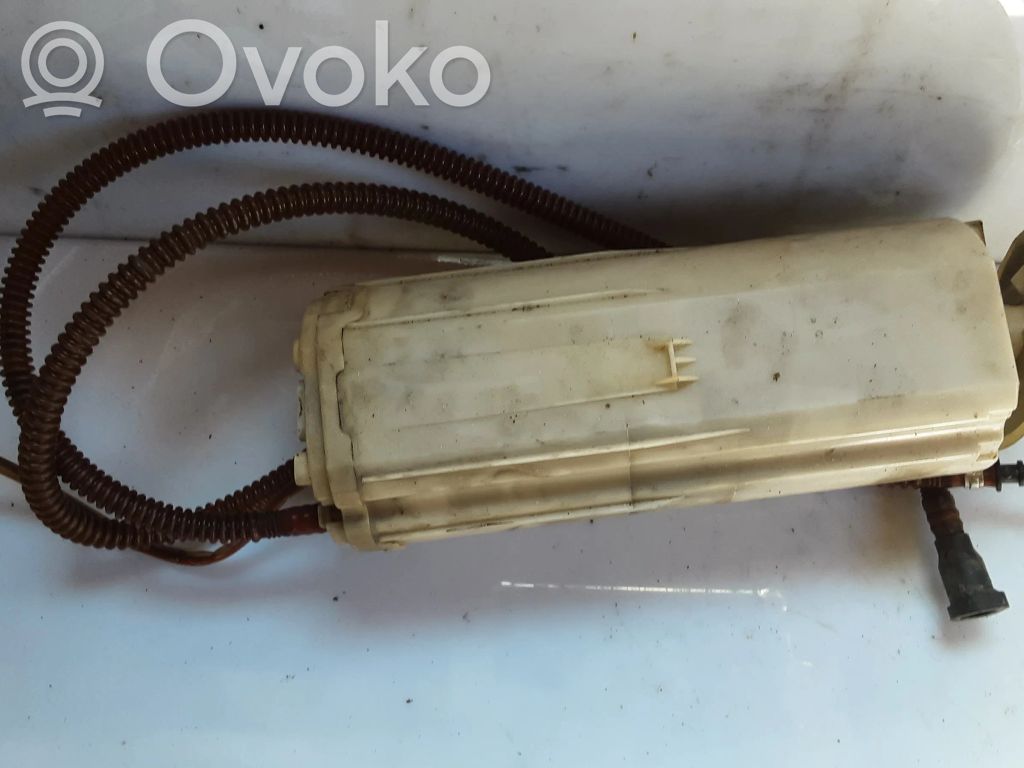Audi A8 S8 D3 4E Bomba interna de combustible 