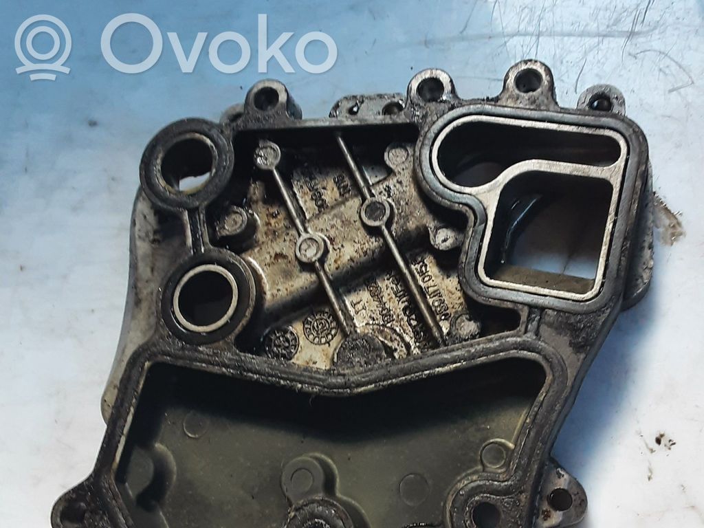 Kita variklio detalė   059117015P