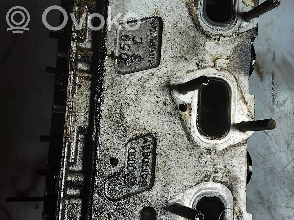 Engine head   0593C