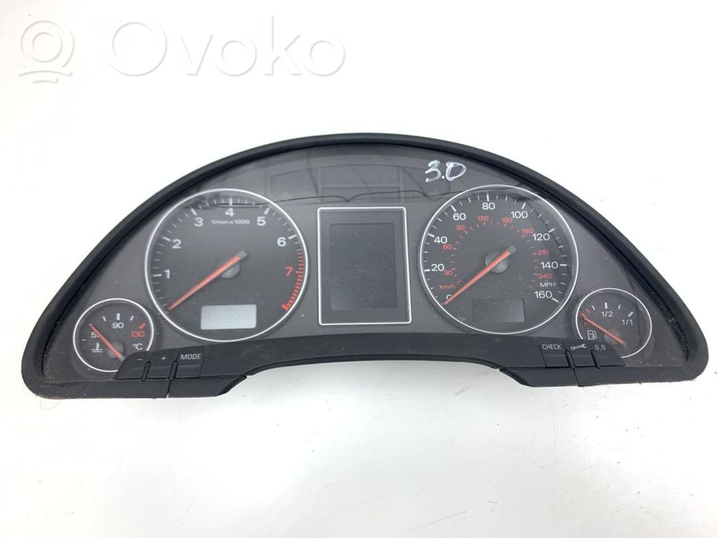 Audi A4 S4 B6 8E 8H Licznik / Prędkościomierz 