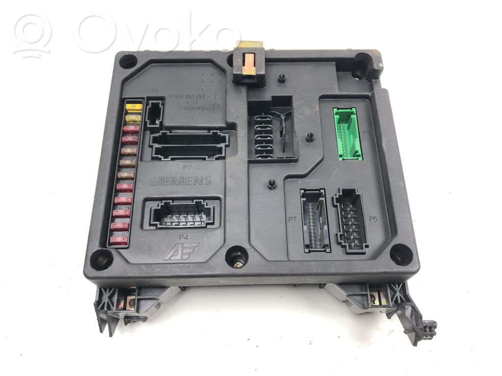 Seat Alhambra (Mk1) Module de fusibles 
