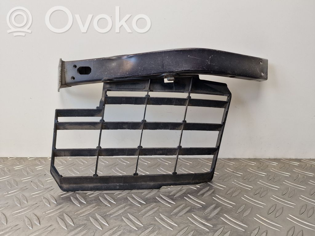 Audi A8 S8 D3 4E Intercooler air channel guide 