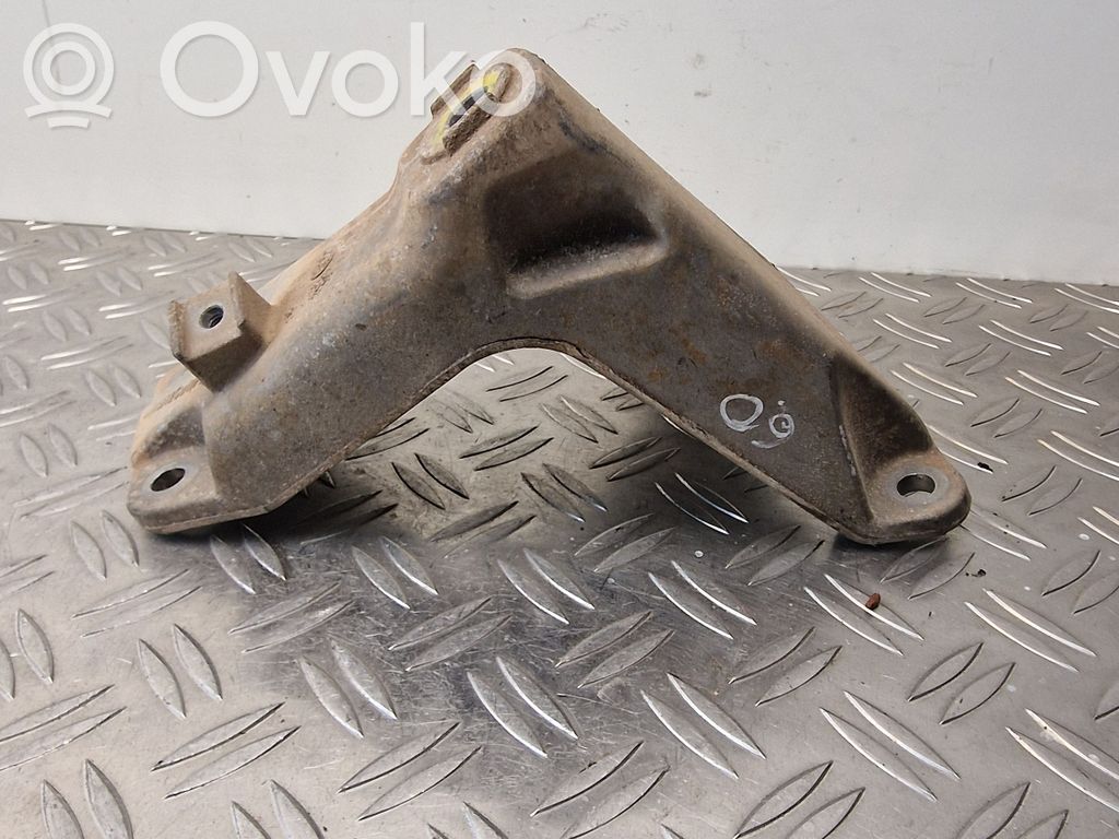 Audi A8 S8 D3 4E Heat shield in engine bay 