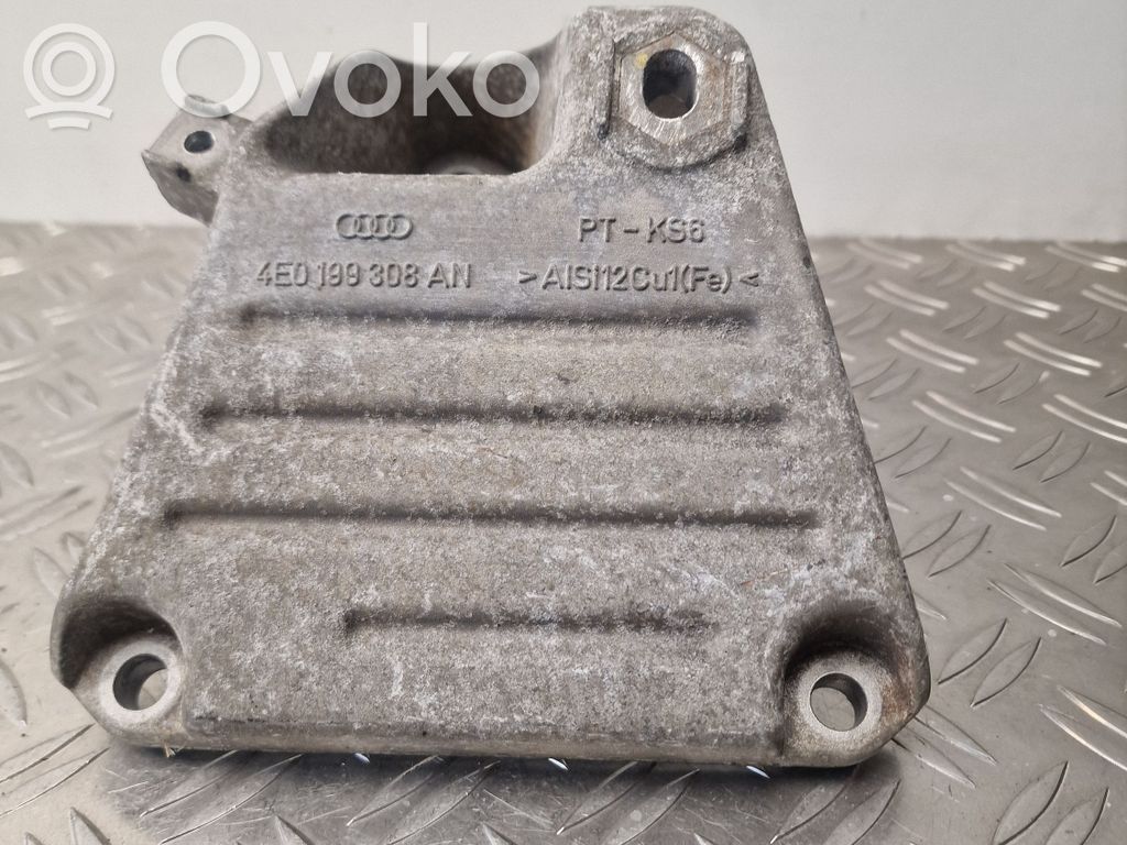 Audi A8 S8 D3 4E Engine mounting bracket 