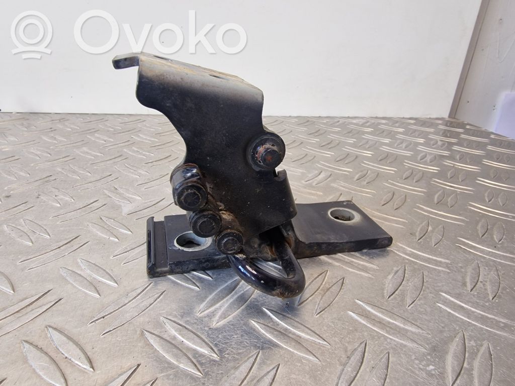 Audi A8 S8 D2 4D Front door lower hinge 