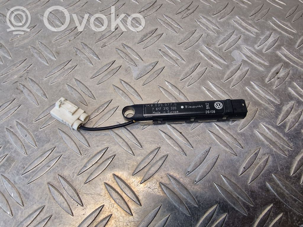Volkswagen Scirocco Antenos stiprintuvas 