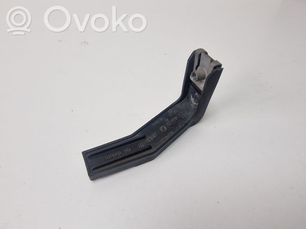 Audi A8 S8 D3 4E Staffa faro/fanale 