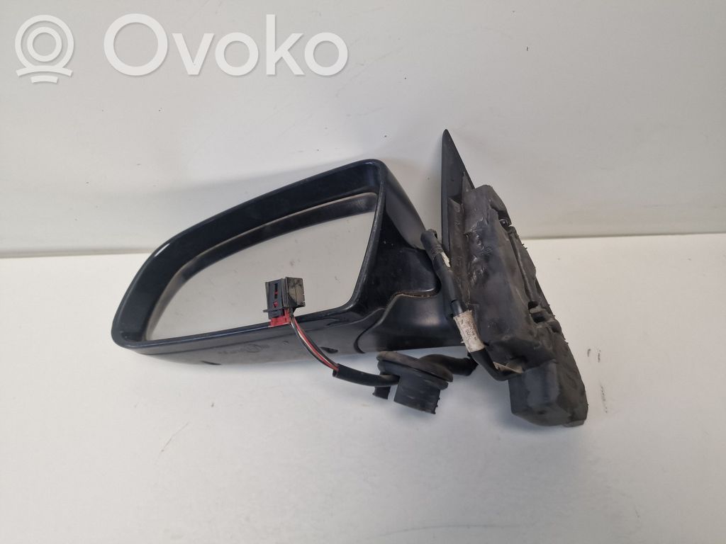 Audi A3 S3 8P Elektryczne lusterko boczne drzwi przednich 