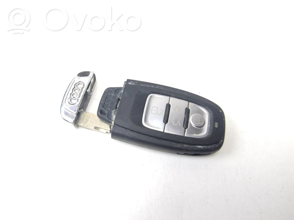 Audi Q5 SQ5 8R Ignition key/card 