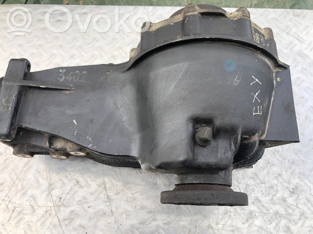 Audi A4 S4 B6 8E 8H Takatasauspyörästö 