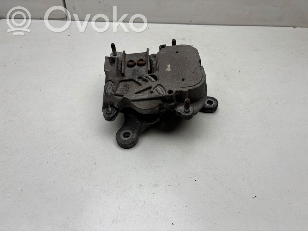 Audi A8 S8 D4 4H Gearbox mount 