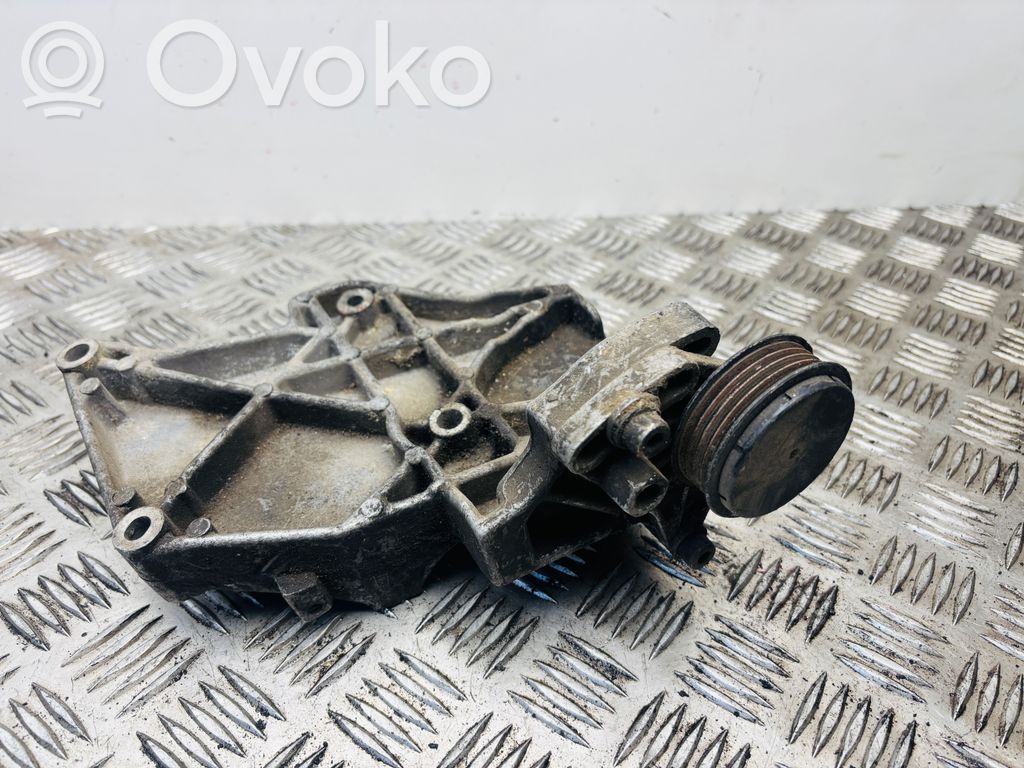 Audi A4 S4 B5 8D A/C compressor mount bracket 
