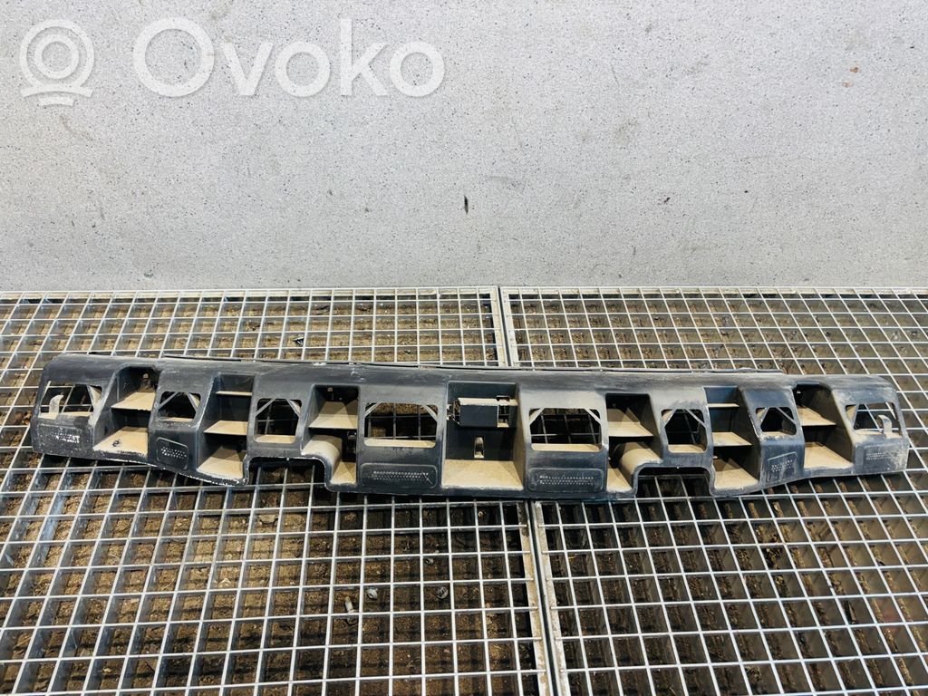 Audi A1 Galinis laikiklis bamperio 