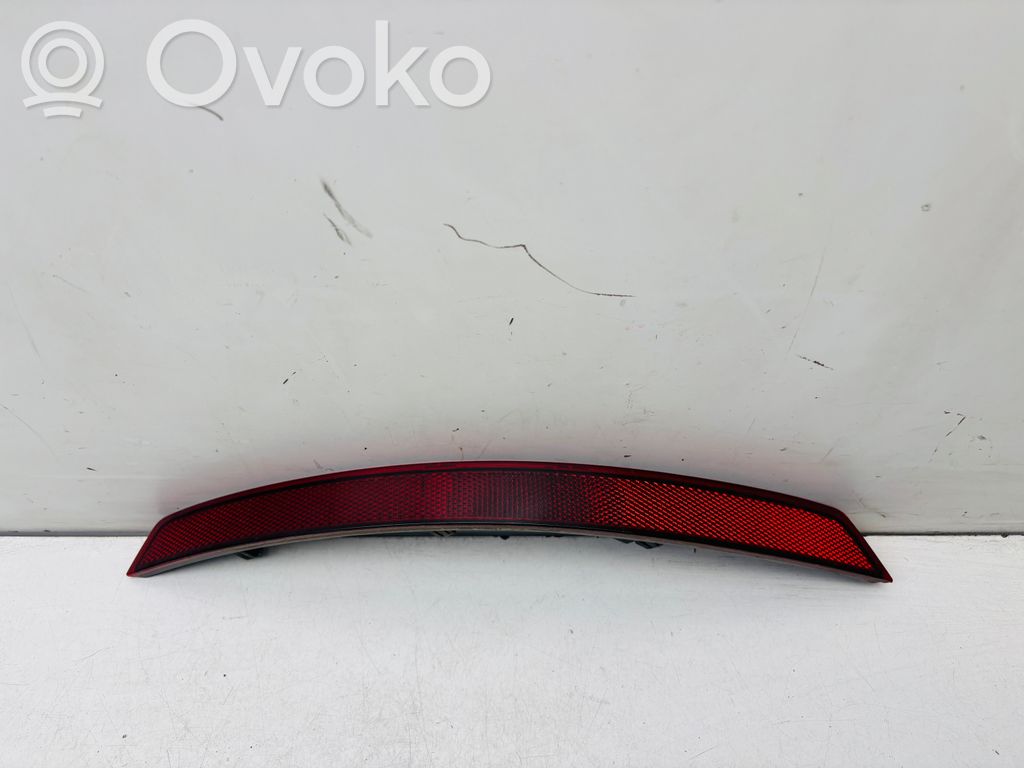 Skoda Superb B8 (3V) Reflector de faros/luces traseros 