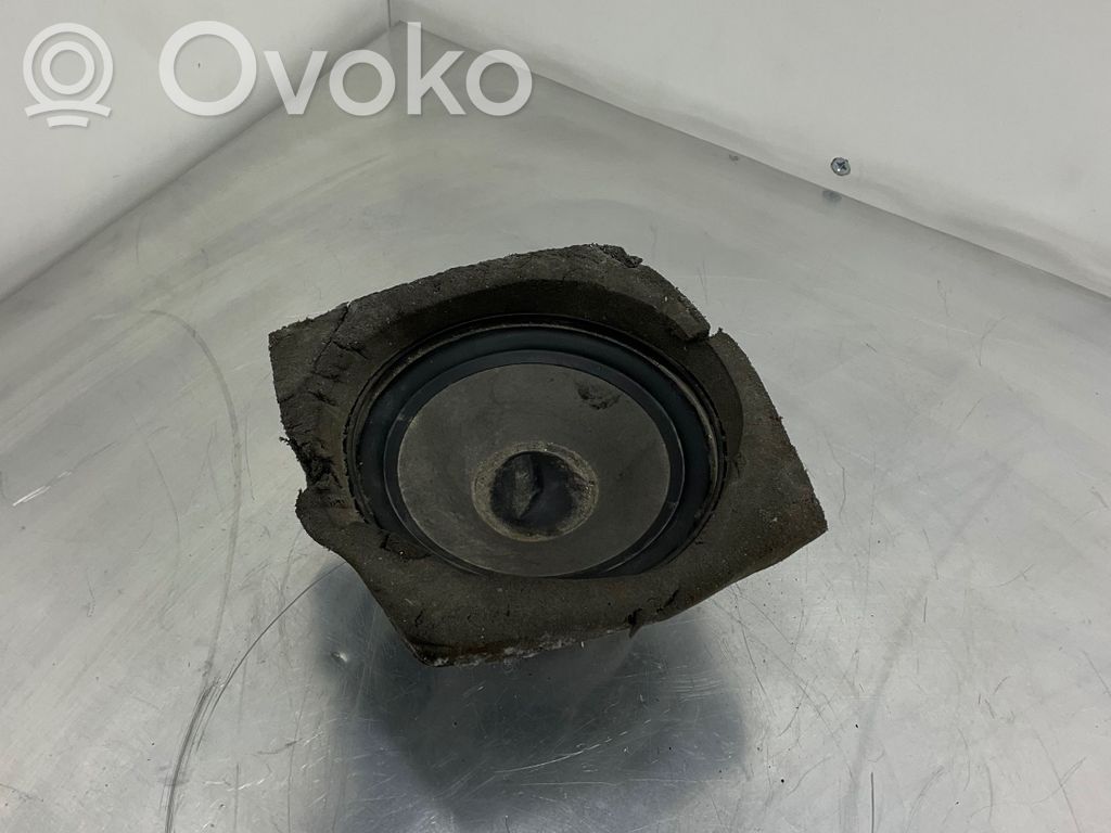 BMW 5 E39 Front door speaker 