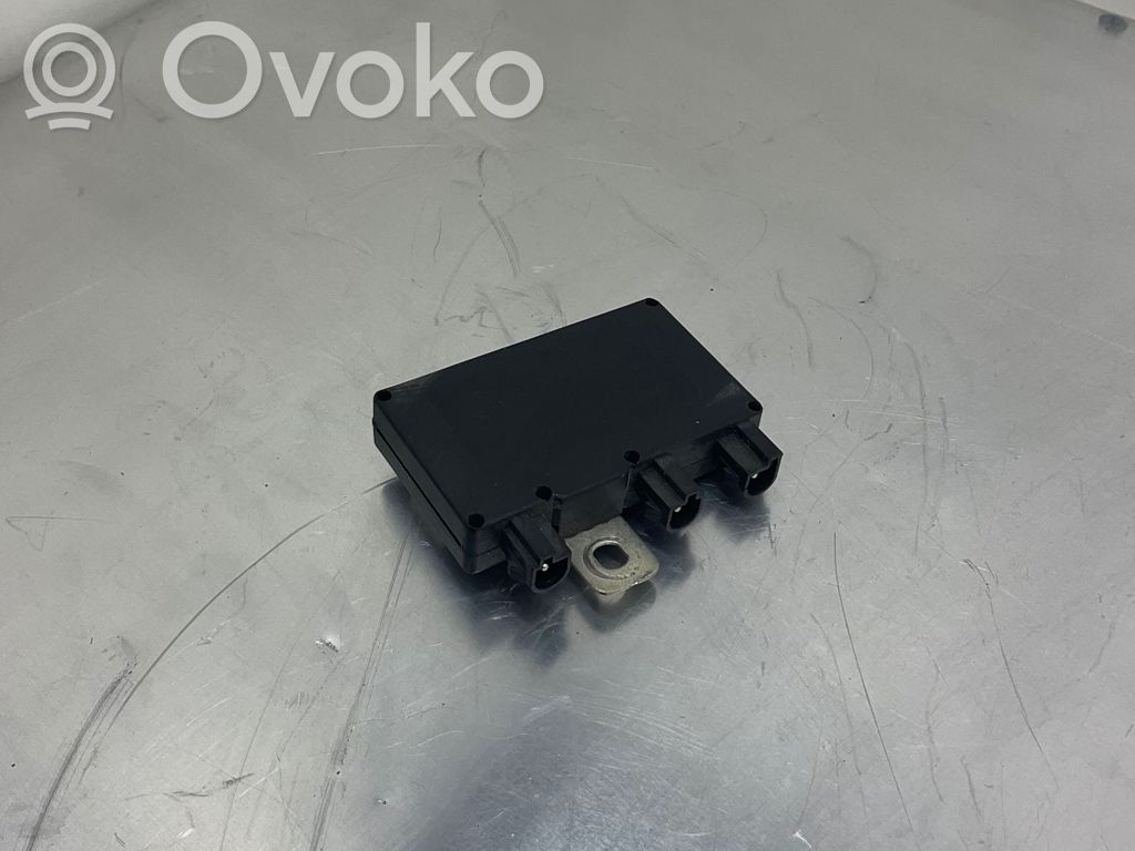 BMW 3 E46 Antenos valdymo blokas 