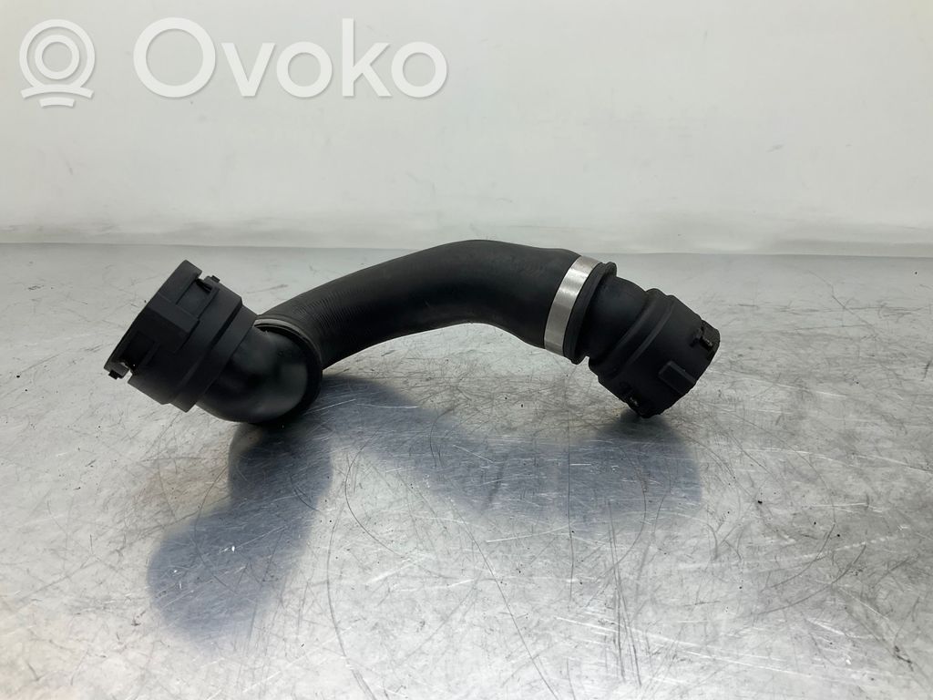 BMW 5 E60 E61 Engine coolant pipe/hose 