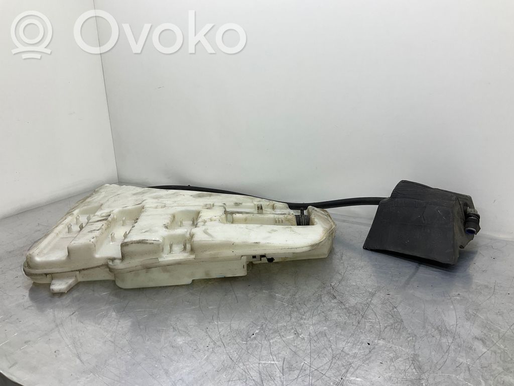 BMW 7 F01 F02 F03 F04 Zbiornik płynu do spryskiwaczy szyby przedniej / czołowej 