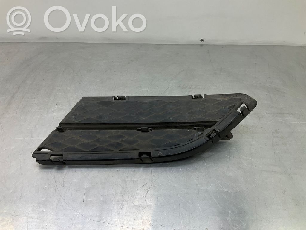 BMW 3 E90 E91 Front bumper lower grill 