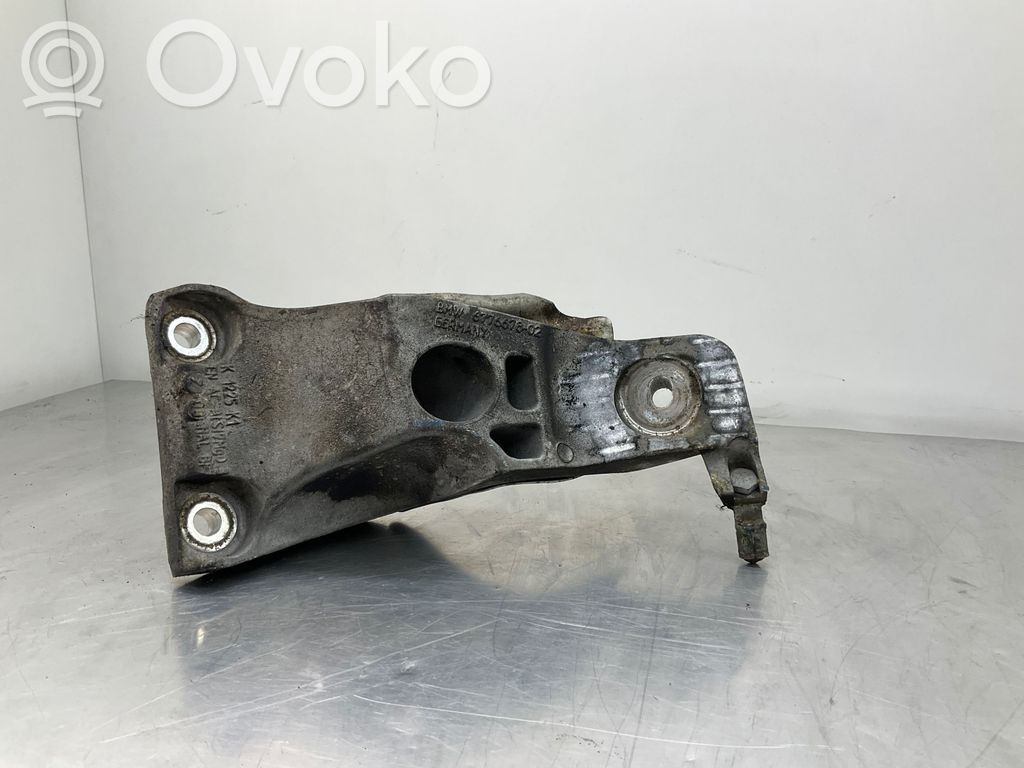 Engine mounting bracket   6776678