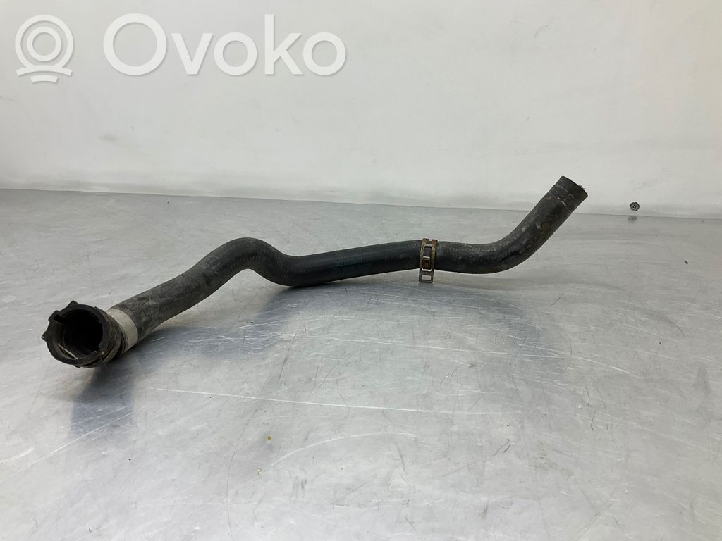 BMW 3 E90 E91 Engine coolant pipe/hose 