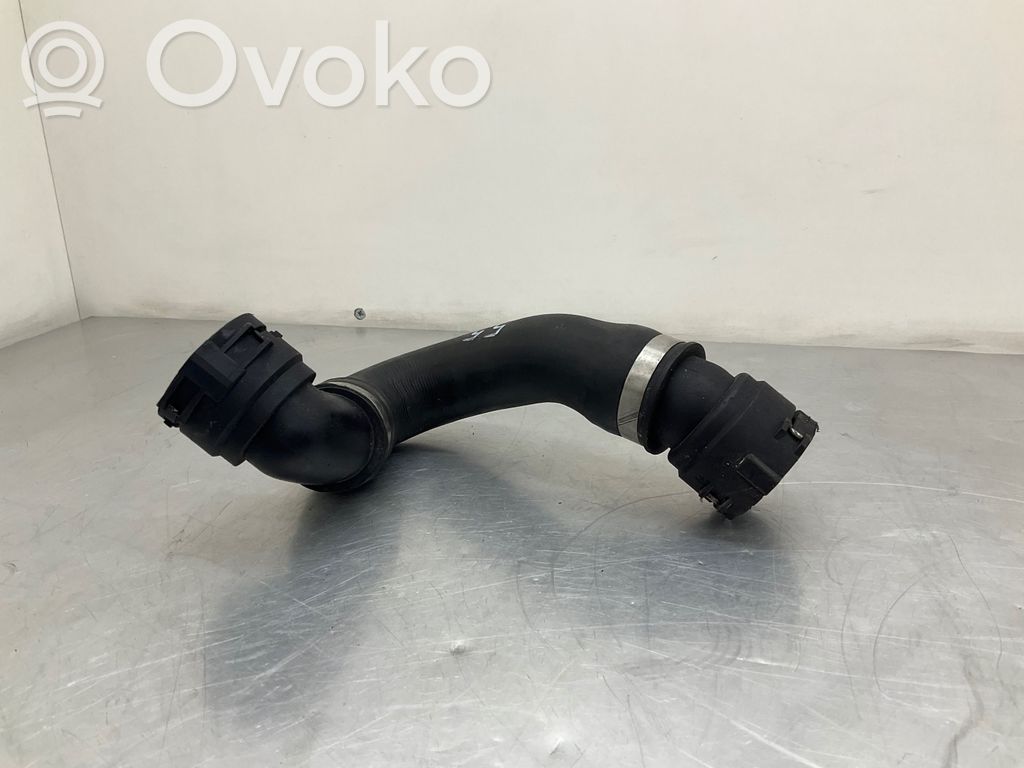 BMW 5 E60 E61 Engine coolant pipe/hose 